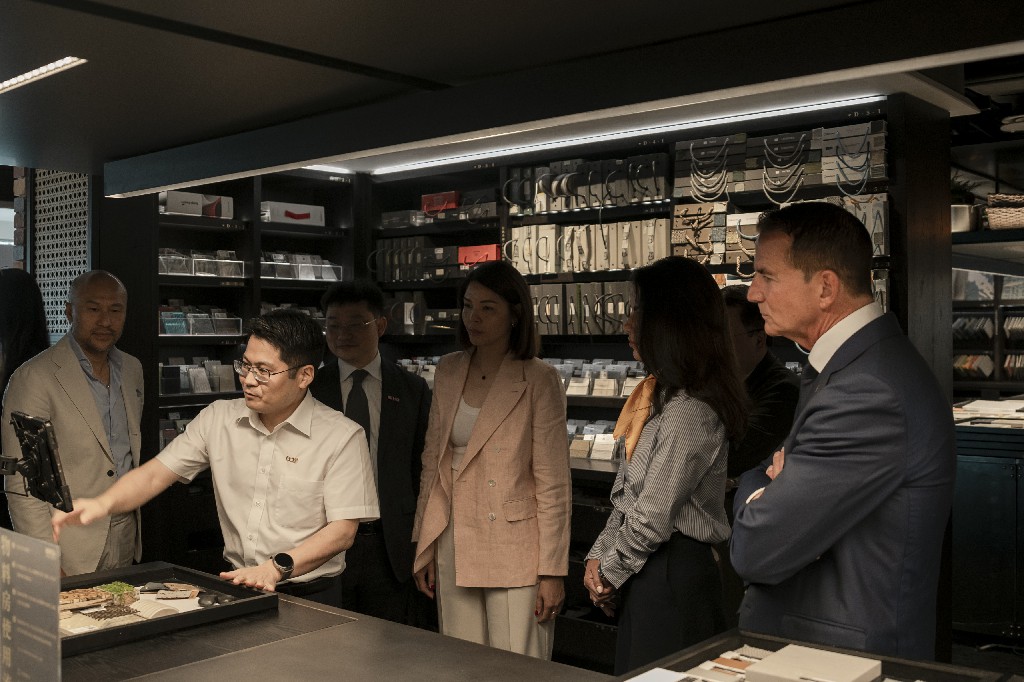 David Kohler, Chairman of the Board and CEO of Kohler Group, visited CCD for the first time in China